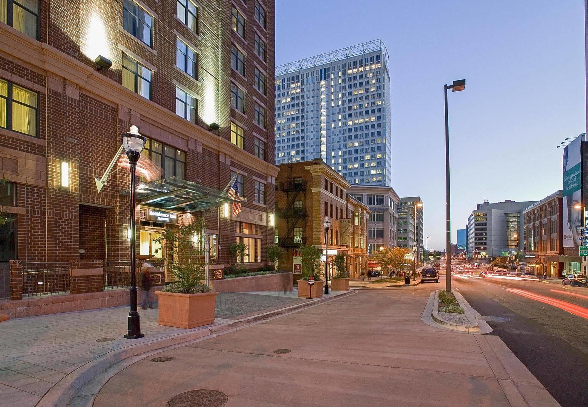 Residence Inn By Marriott Baltimore Downtown/ Inner Harbor Exterior photo